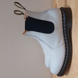 Dr. Martens 2976 YS White Smooth Leather Chelsea Boots